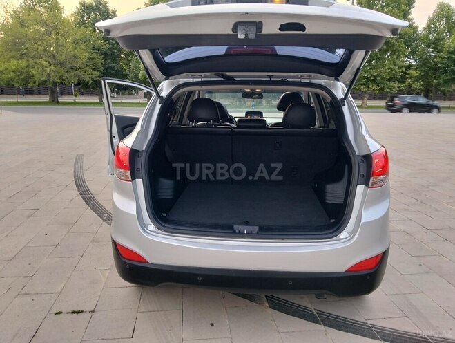 Hyundai ix35-12