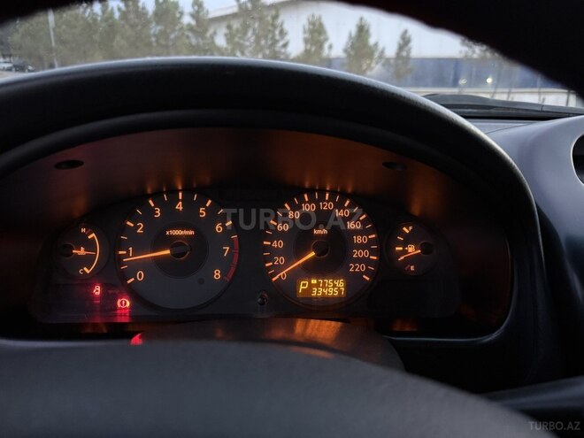 Nissan Sunny-14