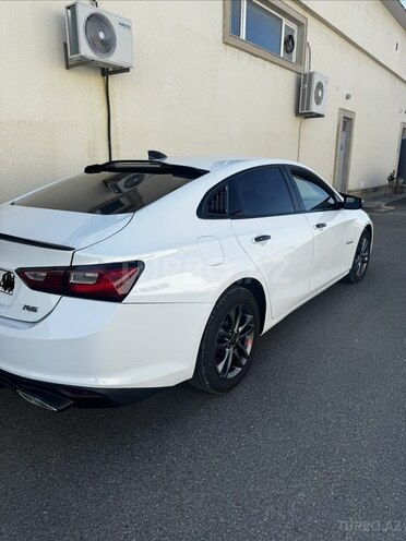 Chevrolet Malibu-5