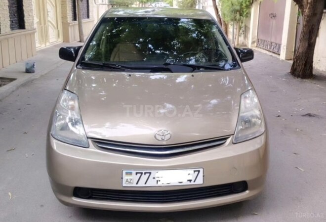 Toyota Prius-1