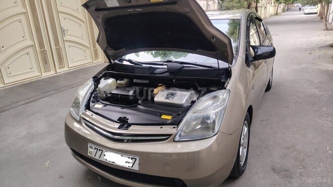 Toyota Prius-15