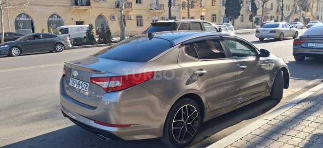Kia Optima-3