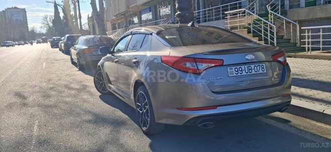Kia Optima-5