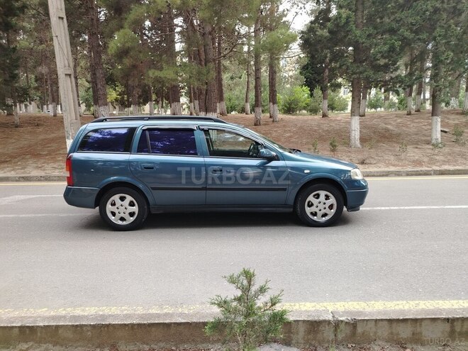 Opel Astra-8