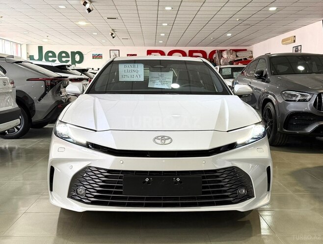 Toyota Camry-1