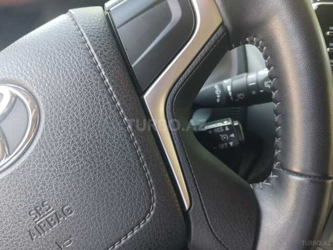 Toyota Land Cruiser Prado-10