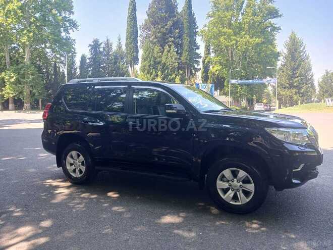Toyota Land Cruiser Prado-17