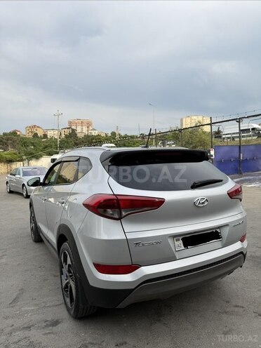 Hyundai Tucson-8