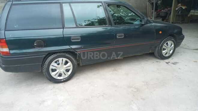 Opel Astra-17