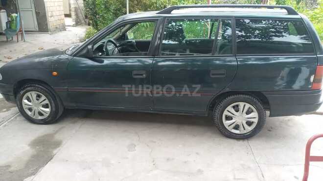 Opel Astra-18