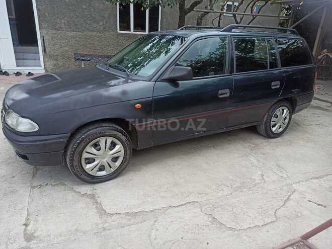 Opel Astra-8
