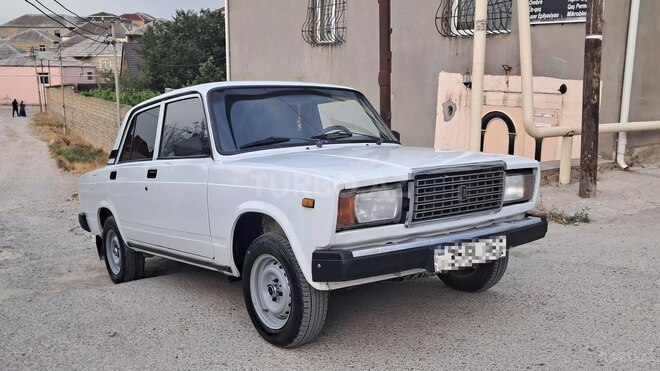 LADA (VAZ) 2107-8