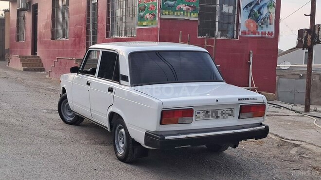 LADA (VAZ) 2107-5