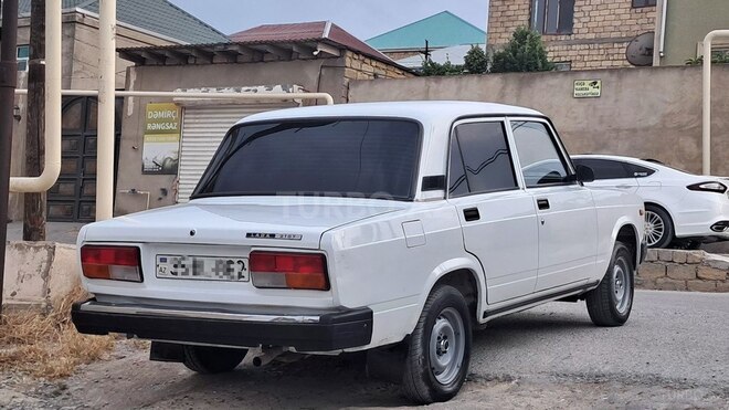 LADA (VAZ) 2107-13