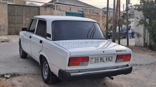 LADA (VAZ) 2107-11