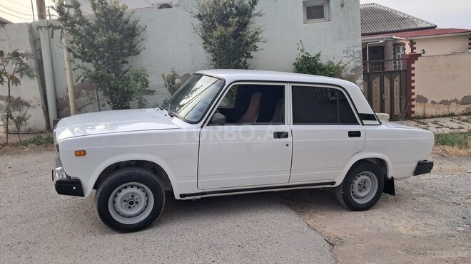 LADA (VAZ) 2107-6