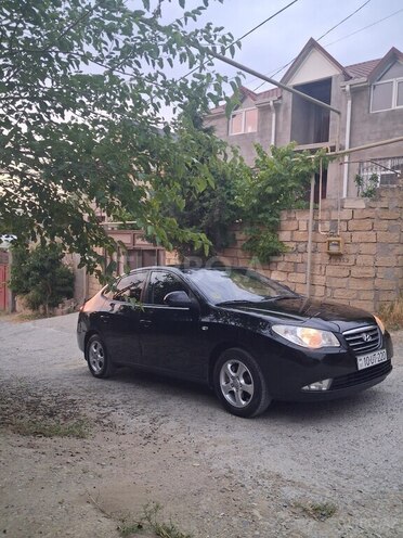 Hyundai Elantra-8