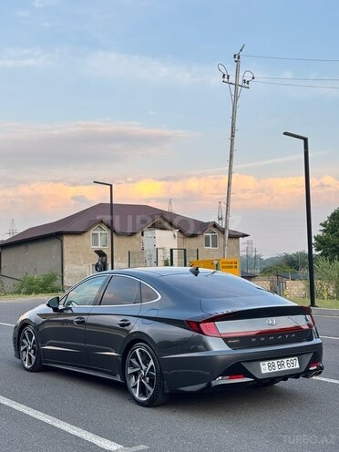 Hyundai Sonata-9