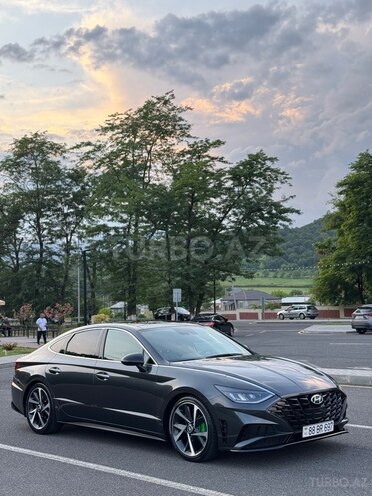 Hyundai Sonata-5
