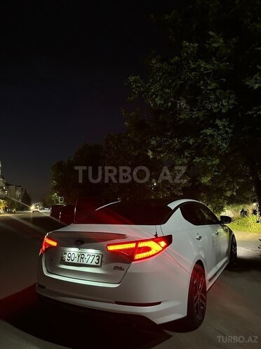 Kia Optima-16