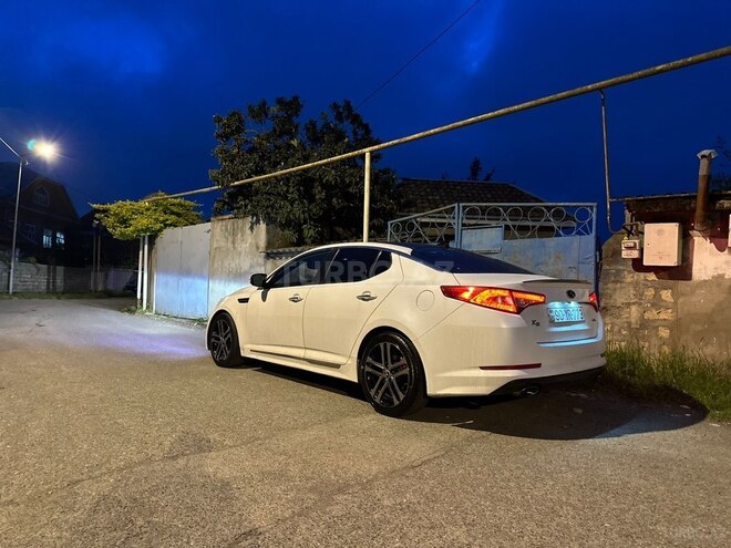 Kia Optima-15