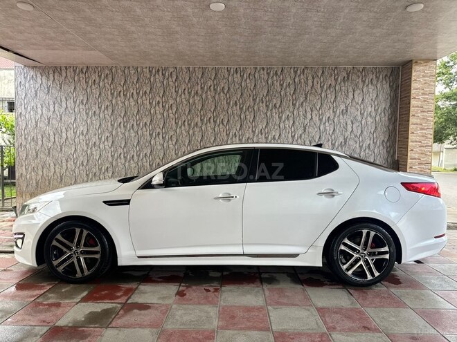 Kia Optima-11