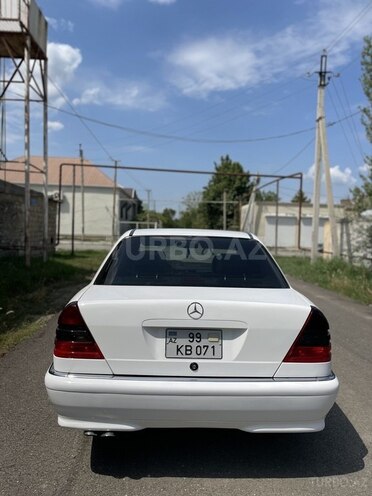 Mercedes C 240-7