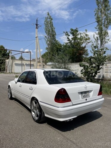 Mercedes C 240-5