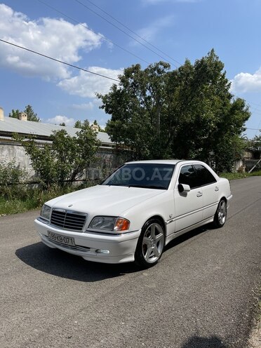 Mercedes C 240-4