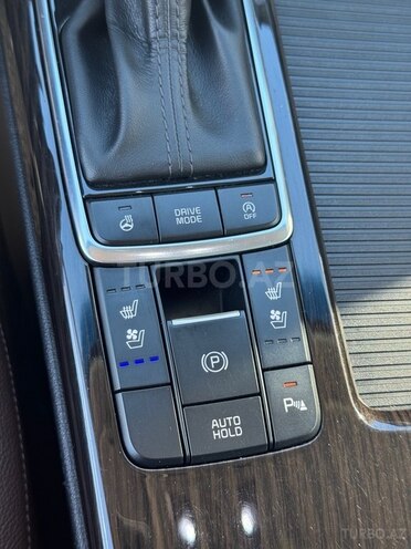 Kia K5-9