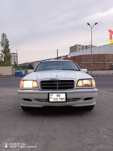 Mercedes C 230-1