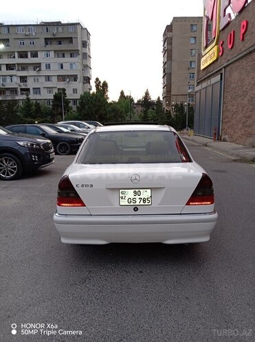 Mercedes C 230-3
