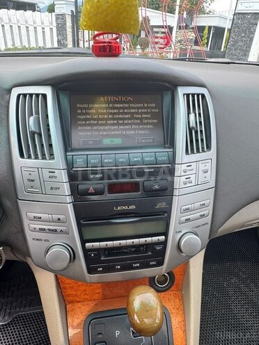 Lexus RX 330-17