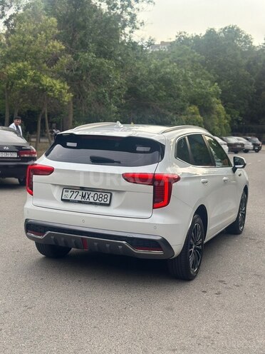 Haval Jolion HEV-8