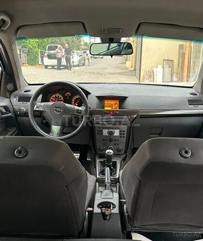 Opel Astra-9