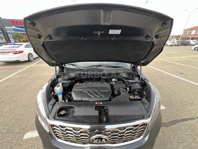 Kia Sorento-19