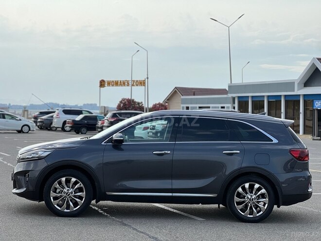 Kia Sorento-9