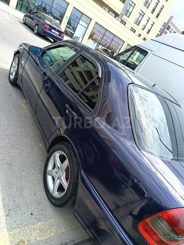 Mercedes C 220-13