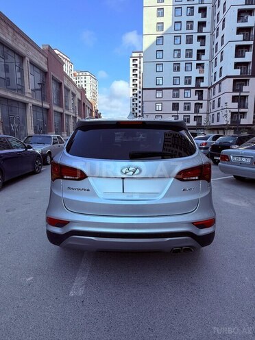 Hyundai Santa Fe-2