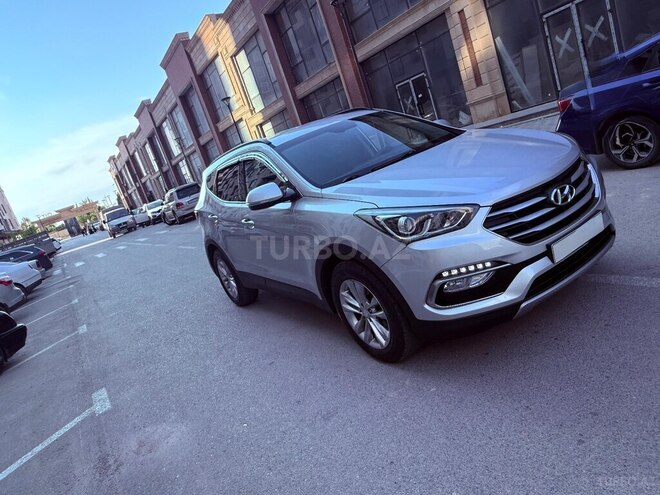 Hyundai Santa Fe-6