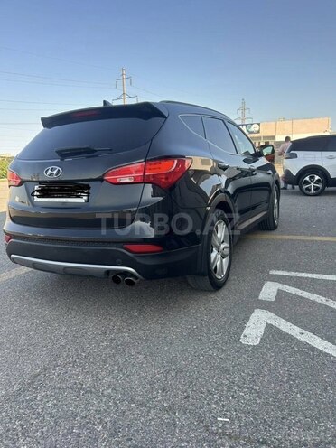 Hyundai Santa Fe-9
