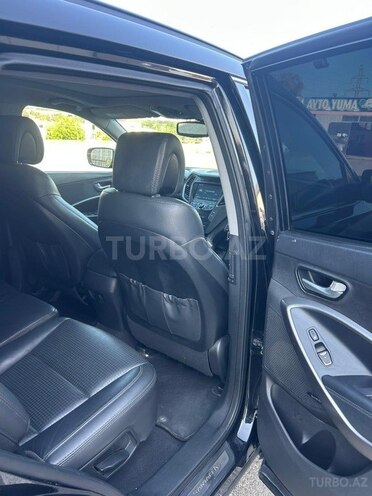 Hyundai Santa Fe-8