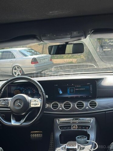 Mercedes E 350-9