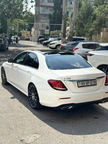 Mercedes E 350-5