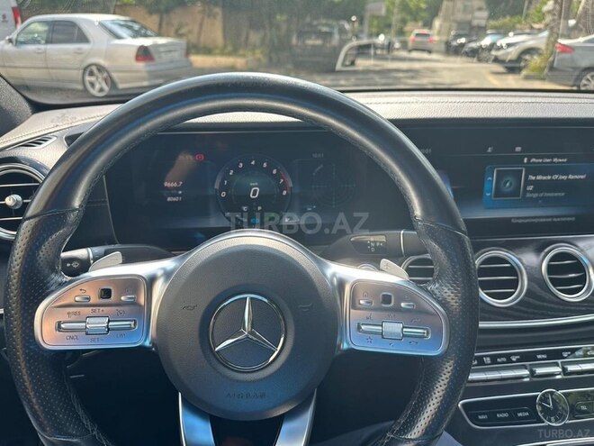 Mercedes E 350-7