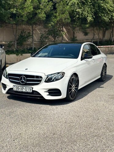 Mercedes E 350-2