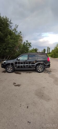 Toyota Land Cruiser Prado-3