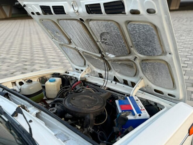 LADA (VAZ) 2106-17