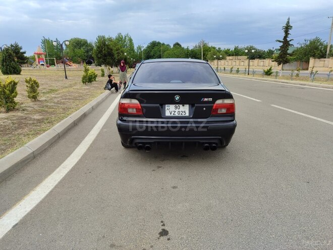 BMW 523-5