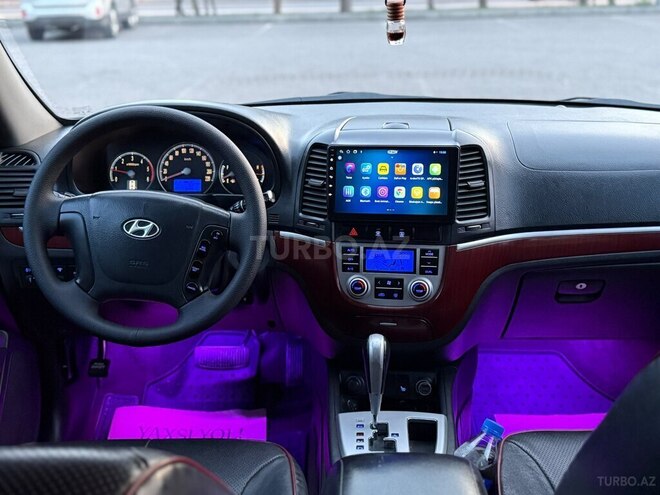 Hyundai Santa Fe-10